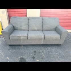 Comfy Sofa Couch 🔥