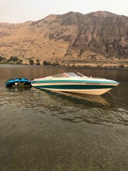 1991 Wellcraft ski boat