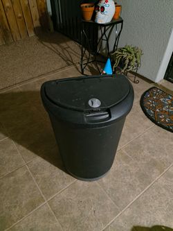 Free Trash can