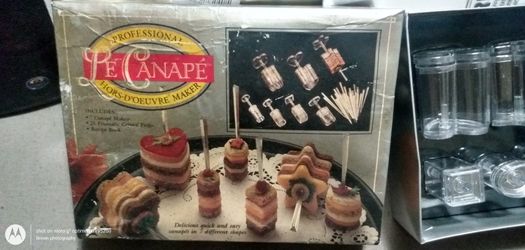 1991 Le Canape Hors-D'oeuvre Maker 7 Canape makers 25 picks recipe book 