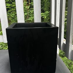 Large Black Square Metal Flower Pot Planter Outdoor And Indoor With Drain Hole
