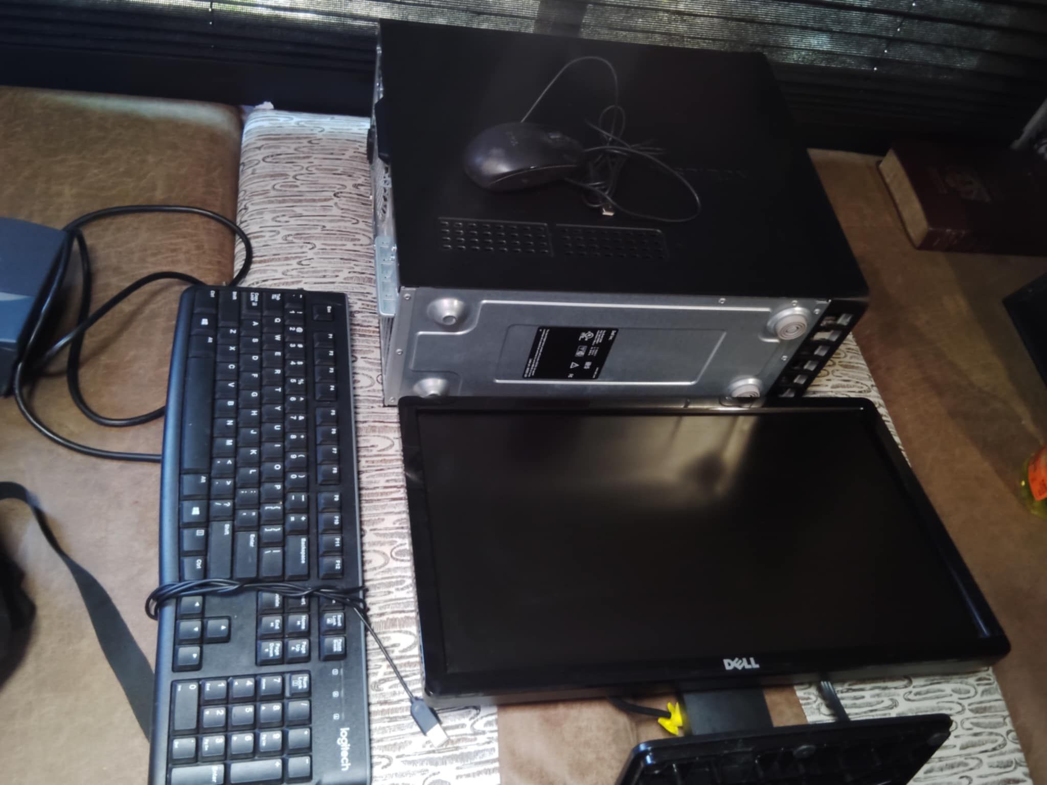 Dell PC Windows 10 Pro (studio setup)