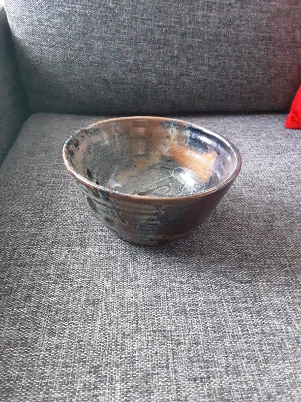 Vintage Handmade Art Pottery Bowl