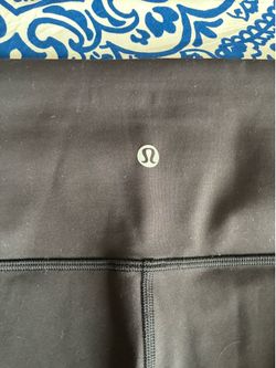 Women’s Lululemon leggings