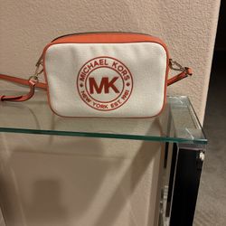 Michael Kors Crossbody Purse 