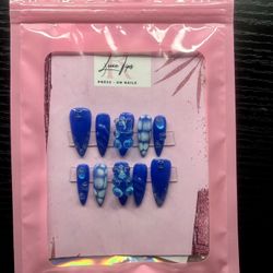 Handmade press-ons 💅🏽 