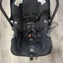 Nuna Pipa Infant Car Seat 