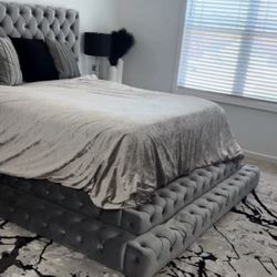 GREY TUFTED PLATFORM BED 🛏️ 😍✅🩶