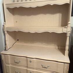 Stanley Children’s Furniture Desk, Dresser And Hutch