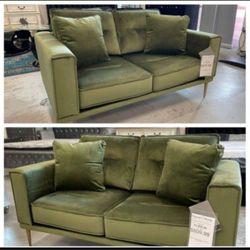 So Modern Comfy Velvet Moss Green Loveseat and Sofa🫵2 Piece Living Room Set💯 Color Options ☑️ Financing Options ✅