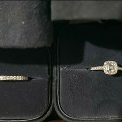 Tiffany & Co. Platinum Cushion Cut .49 CT Diamond Ring & Platinum Full Circle Of Diamonds Band Set 