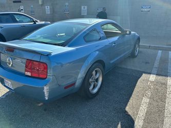 2005 Ford Mustang