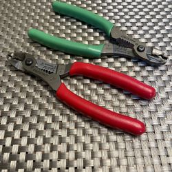 Pair Of Brand New Snap On Wire Crimp Cut Stripper Plier