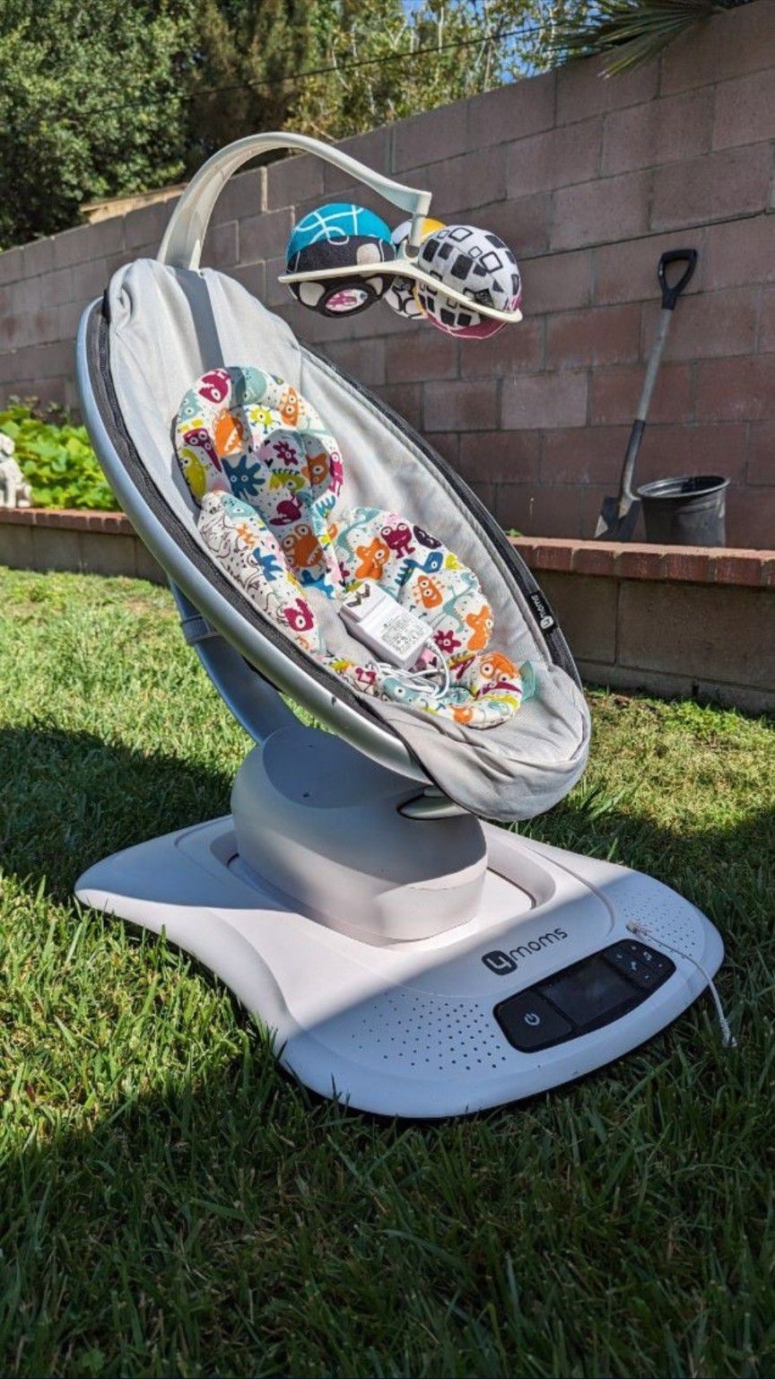 Baby Swing 4moms $120