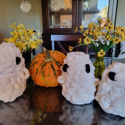 Crocheted Huggable Ghosts!
