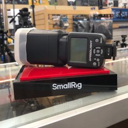 Universal Speedlite 1 Pin Pre Owned 