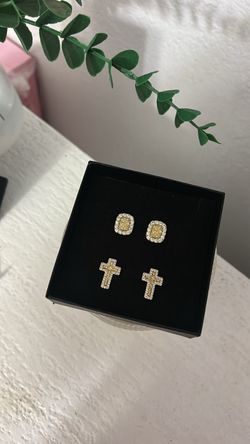 Nugget Cross earrings