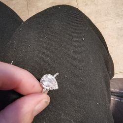 Sterling Silver Pear Ring 💍