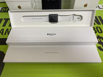 📲📲Apple Watch series 3 42MM factory unlocked new