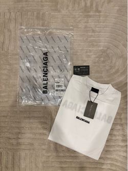 Balenciaga tee shirt short sleeve size medium