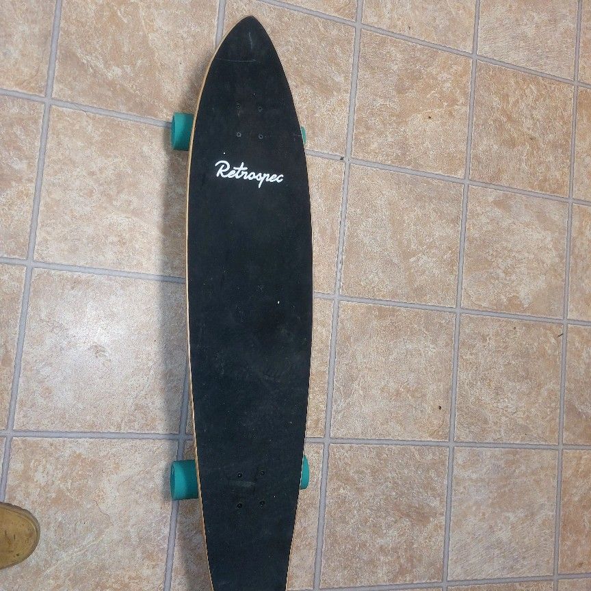 long skateboard Retrospec 44 Inches Long