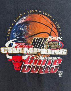 Vintage Chicago Bulls "6-Time Champions" T-Shirt (1998)  Size XL