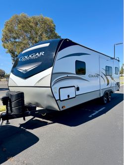 2020 Keystone Cougar Travel Trailer