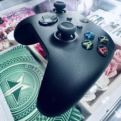 Xbox One X Control