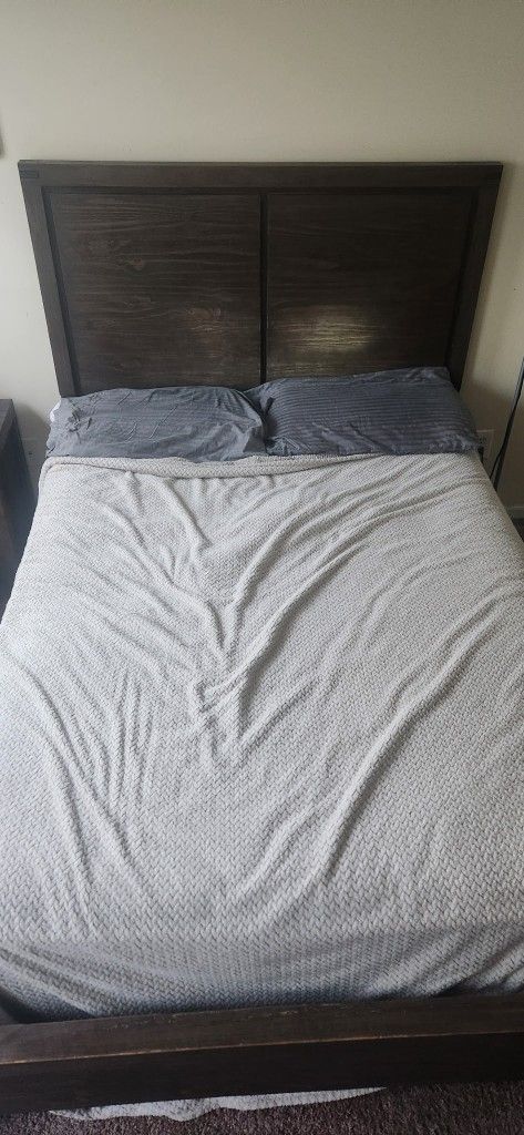 Full Size Bedroom Set