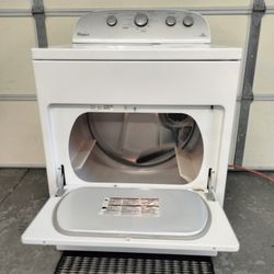 Very Nice Whirlpool Super Capacity Electric Dryer 