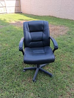 Desk chair