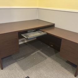 L Shaped Desk With Drawers