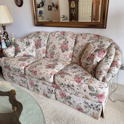 Sofa and Loveseat Set ~ beautiful floral upholstery ~ super clean & comfortable