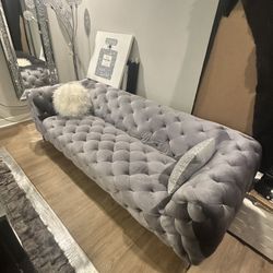 ✨ LUXURY TUFTED VELVET SOFA SET (2 PIECES) ✨