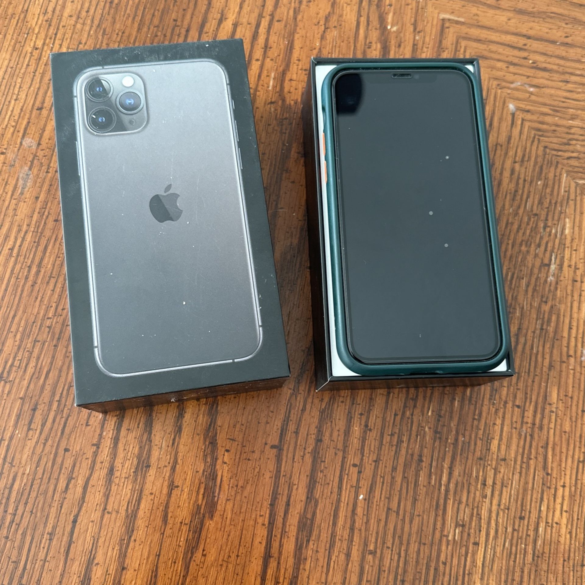 iPhone 11 Pro 64 GB Unlocked