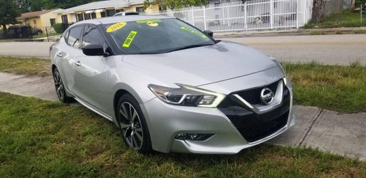 2016 Nissan Maxima