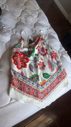 Cream Floral White Shirt (L)
