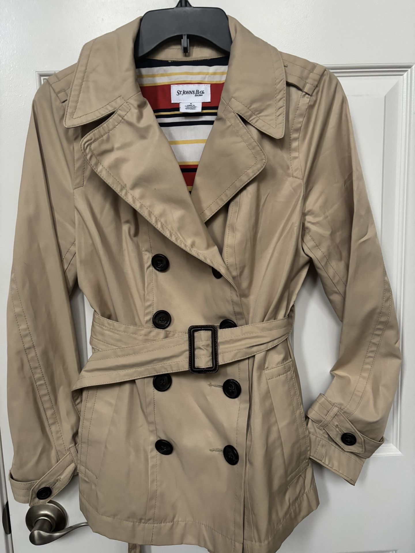 Women’s St. John’s Bay Lightweight jacket 