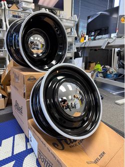 (Set of 4) Allied 61B Smoothie Staggered 15x5 & 15x10 5x4.5"/5x4.75" Black Gloss