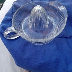 Glass Citrus Juicer 