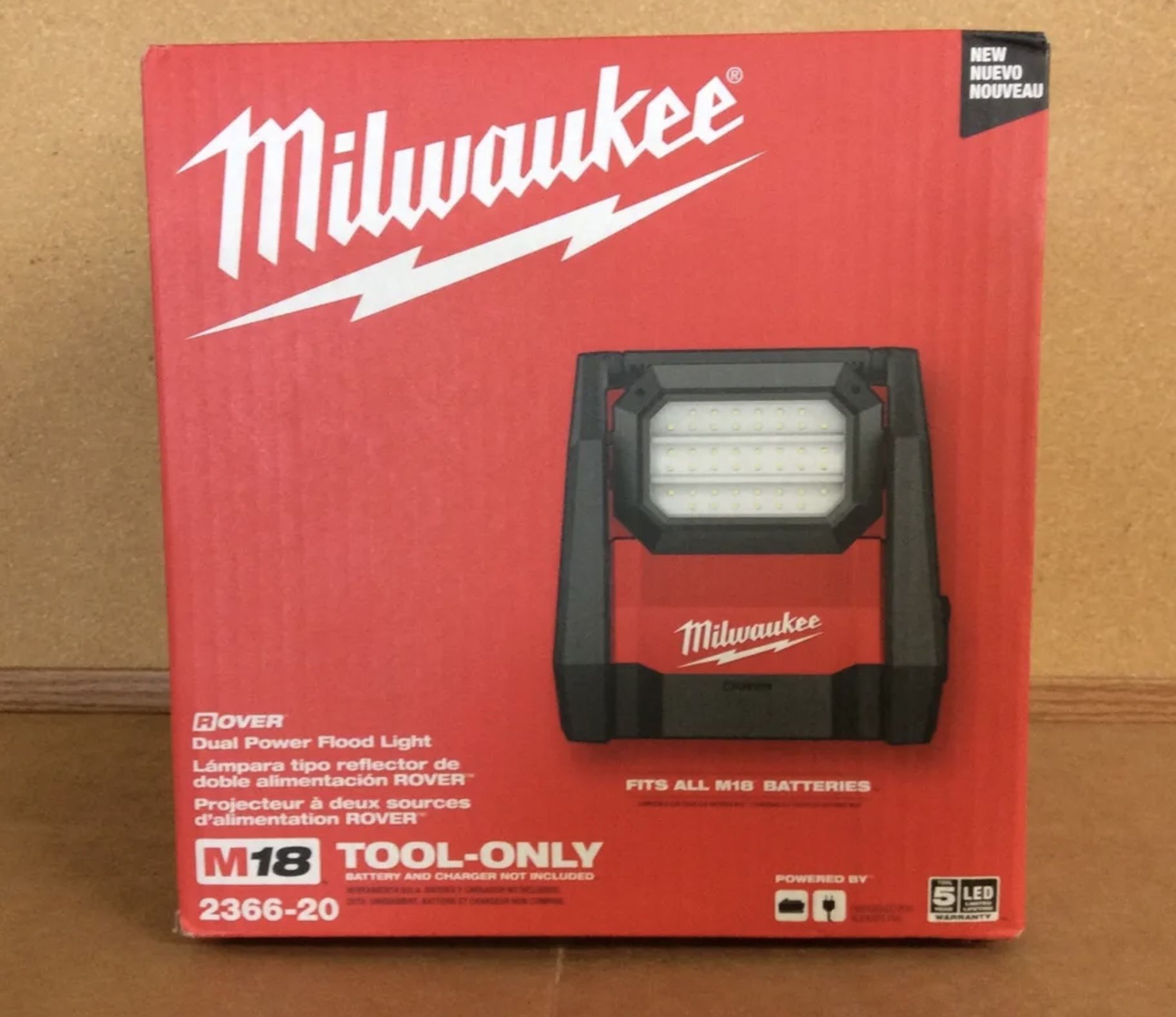 Milwaukee M18 ROVER Dual Power Flood Light .  Brand NEW.  Tool Only. 
