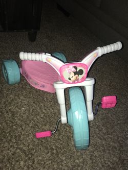 Minnie Mouse bike