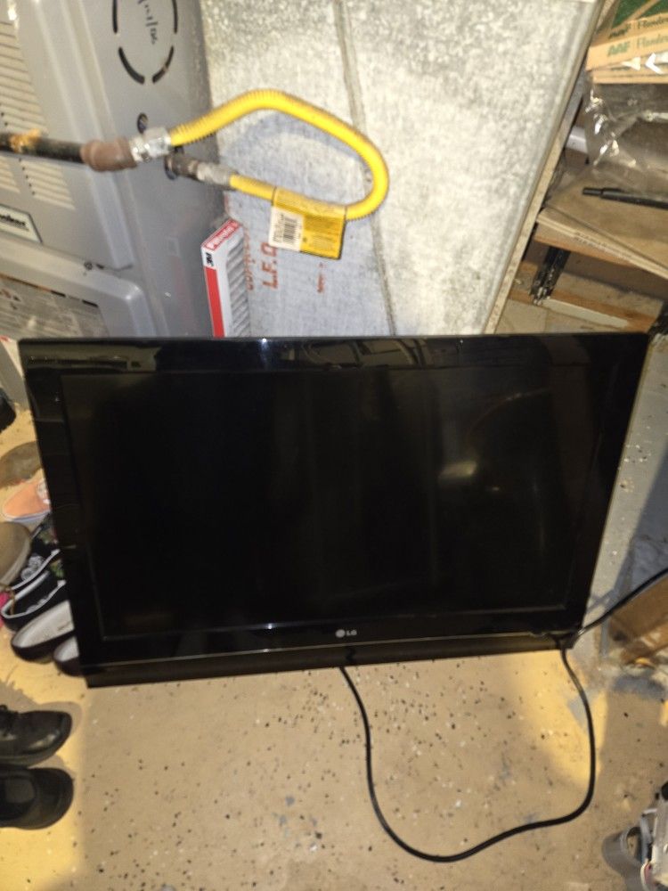 42 Inch LG Tv
