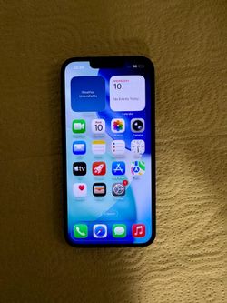 📱 iPhone 13 128GB — Unlocked — Like New!