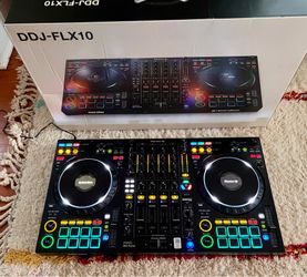 Pioneer DDJ FLX10 with soft case