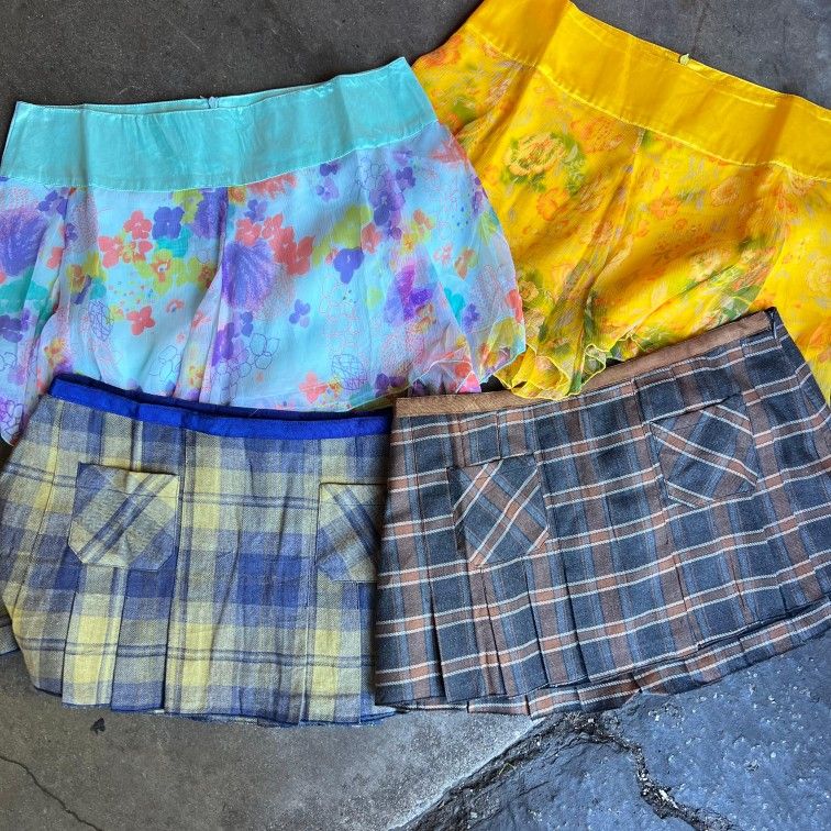 Y2k Deadstock Women's Skirts