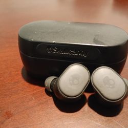 Skullcandy Earbuds