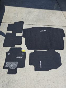 Toyota Rav4 Cargo Mat full set