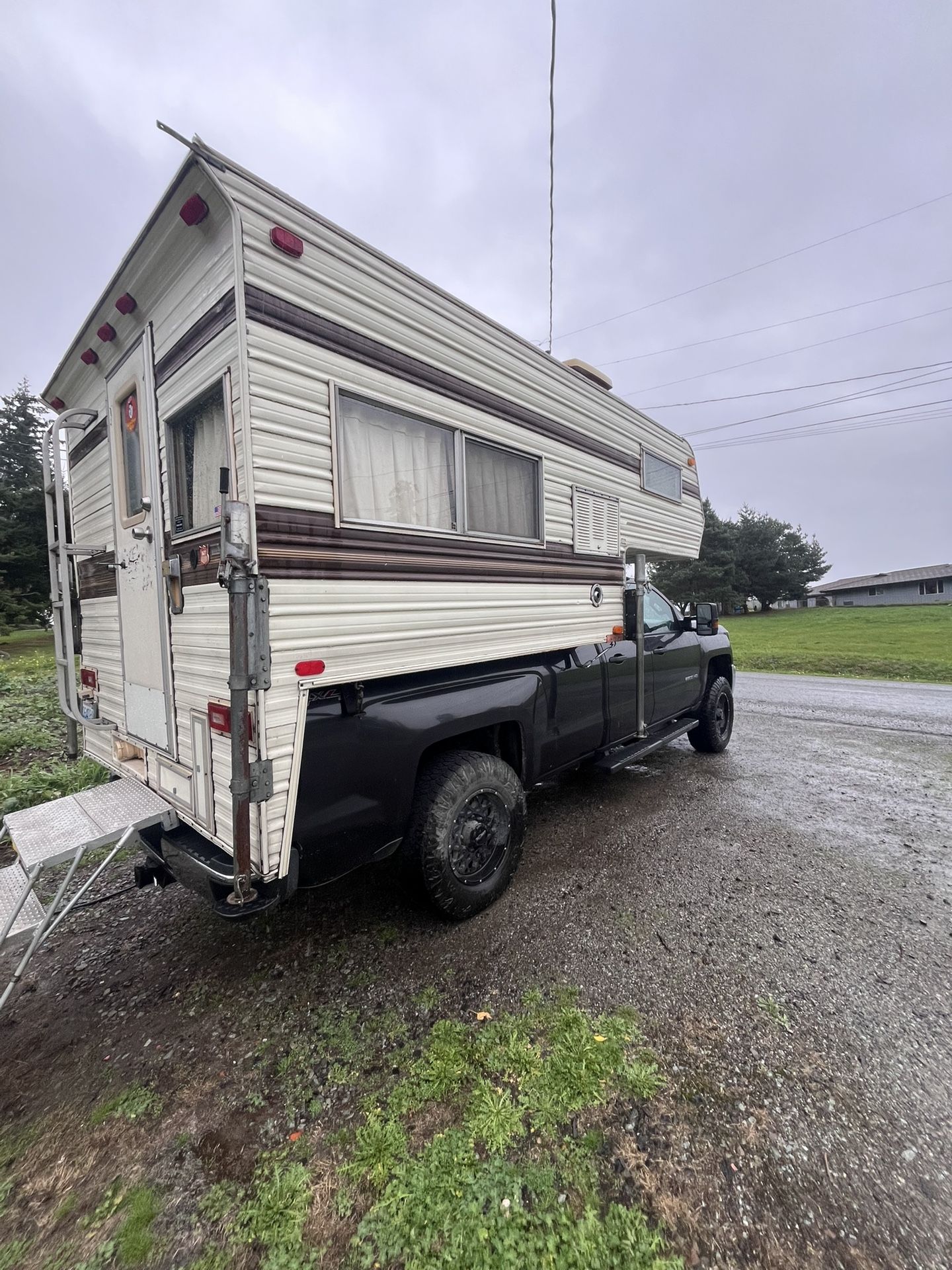 Truck Camper