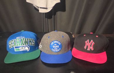 Vendo 50 gorras hay nueva era, adidas, puma, nike